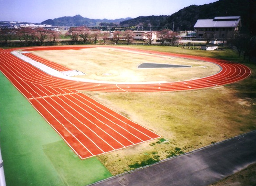 平成15年：三重県営総合競技場第一種公認更新改修工事