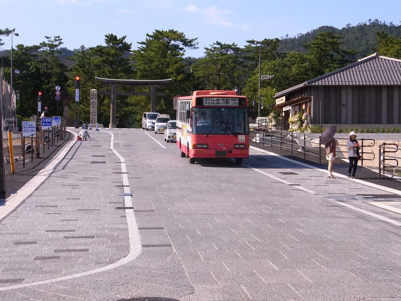 平成24年：神門通り線県単街路事業舗装工事（その1、2）
