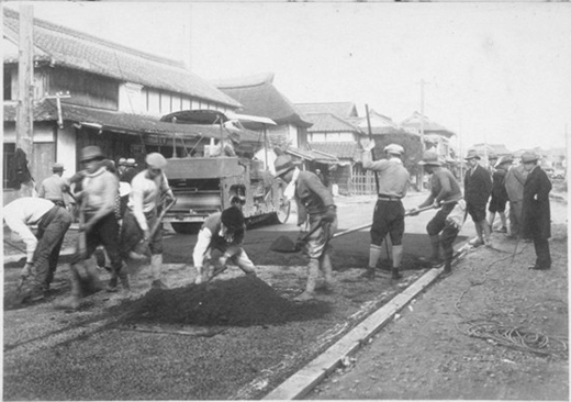 昭和9年：福岡県柳川町道路舗装工事