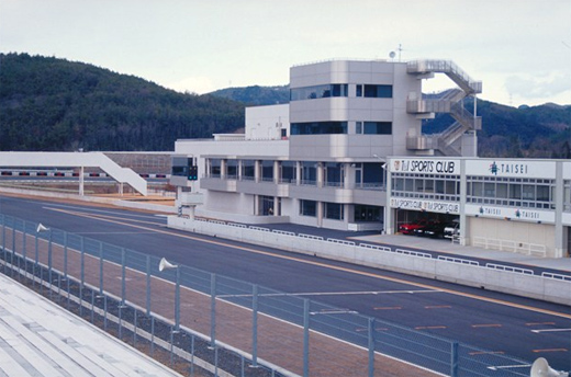 平成2年：岡山TIサーキット舗装工事